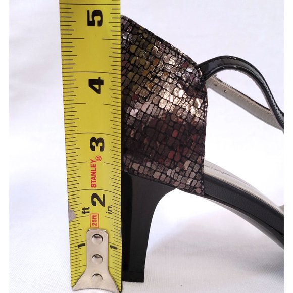 DONNA|R Leather pump - Size 7 NWOB - Picture 11 of 12